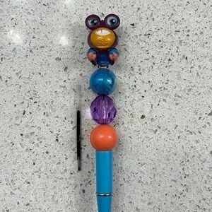 HTF Tomatoa Doorables Pen with ink refill